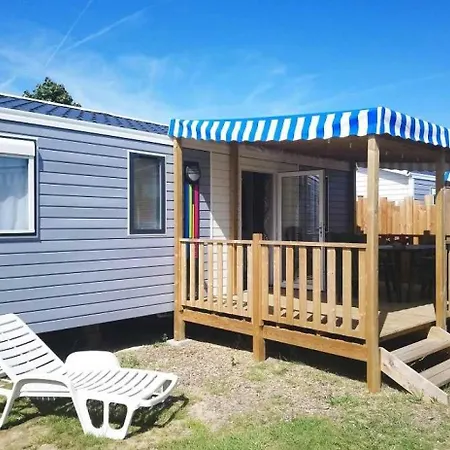 5 Etoiles - Parc Aquatique - Eeiade مكان تخييم بري سور مير