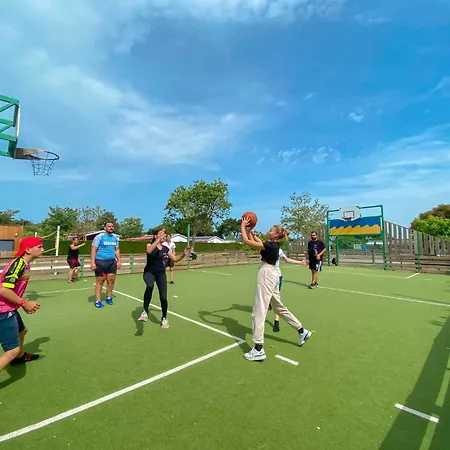 مكان تخييم 5 Etoiles - Parc Aquatique - Eeiade