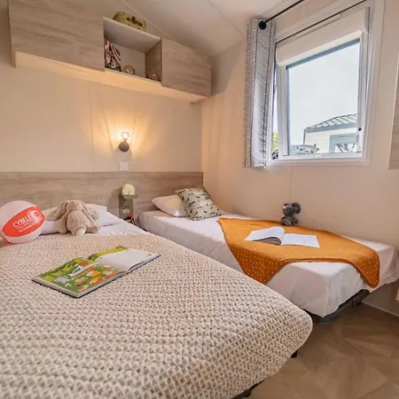 5 Etoiles - Parc Aquatique - Eeiade *