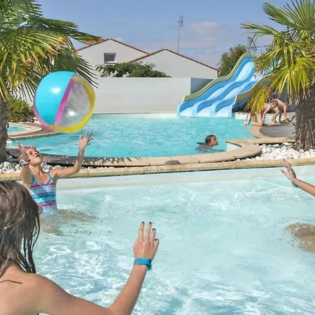Campeggio Zecamping 5 - à 600 M - Parc Aqua Xxl - Dog Friendly Brem-Sur-Mer