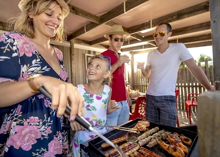 5 étoiles - Parc Aquatique - Eeiade * Brem-Sur-Mer
