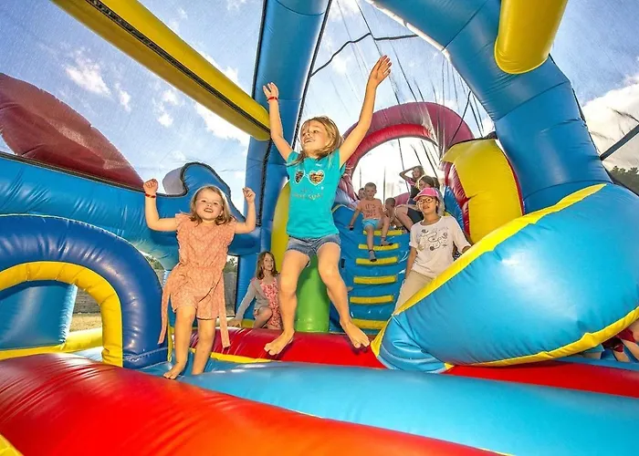 5 étoiles - Parc Aquatique - Eeiade Campeggio Brem-Sur-Mer